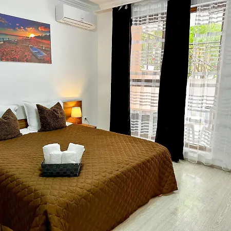 公寓 Flat At Complex Fenix-st. 圣弗拉斯